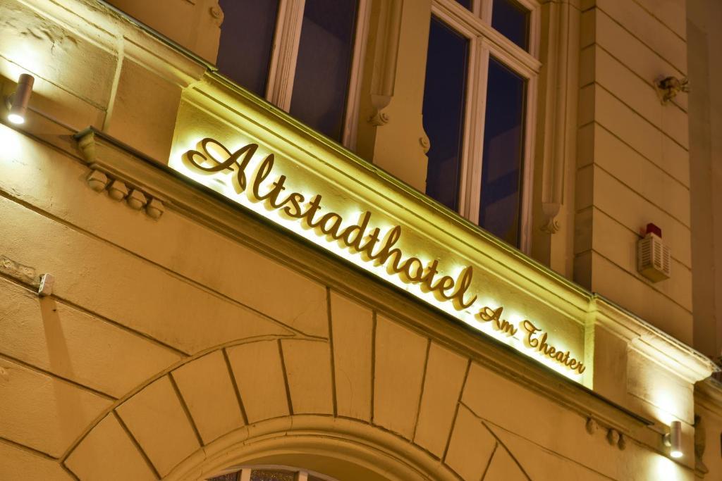 Altstadthotel Am Theater Cottbus Luaran gambar